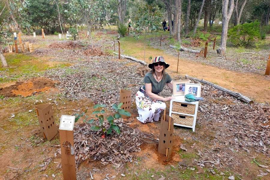 Learn here on how to plan the best cremation memorial option in Perth by Wellington Dam Living Legacy Forest