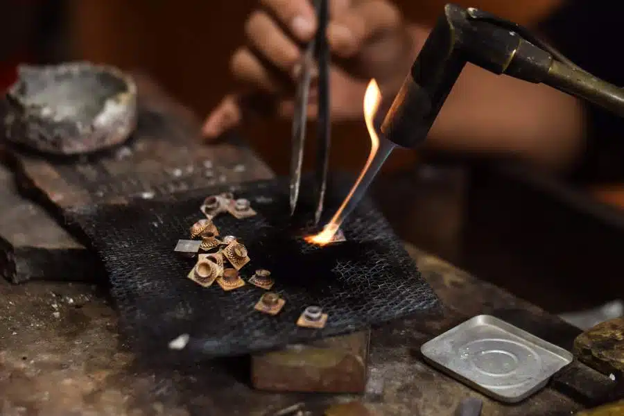 The process of ordering a cremation jewellery in Perth Australia