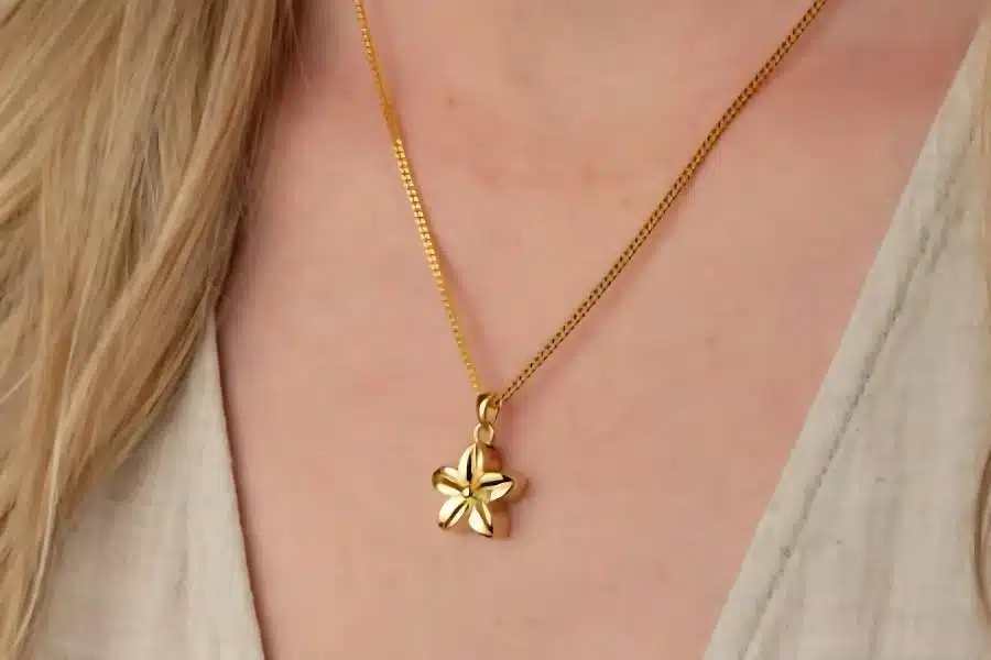 A cremation ashes jewellery by Keepsake Jewellery Australia